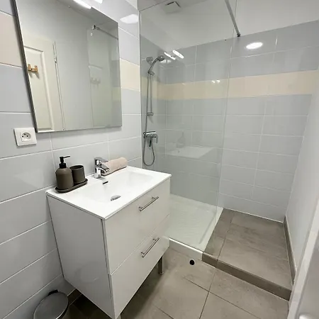 1- Hypercentre,free Parking, Clim, Wifi, Netflix Libourne